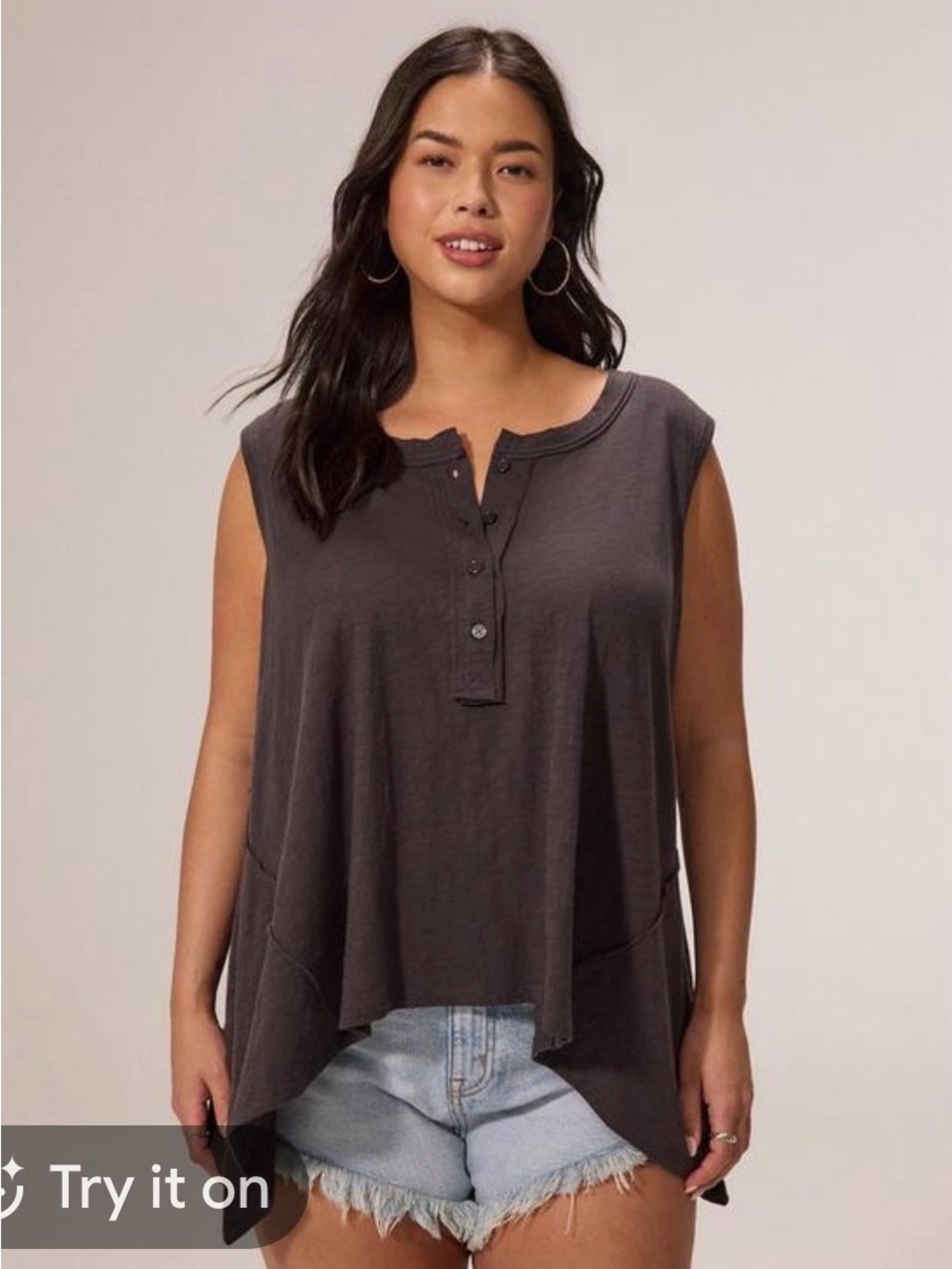 Women’s Torrid Festi Sleeveless Henley Tank Grey Plus 3